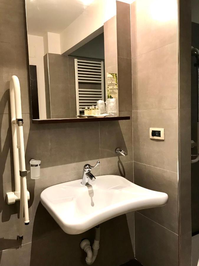 Residence Diamanterosso Terni Exterior photo