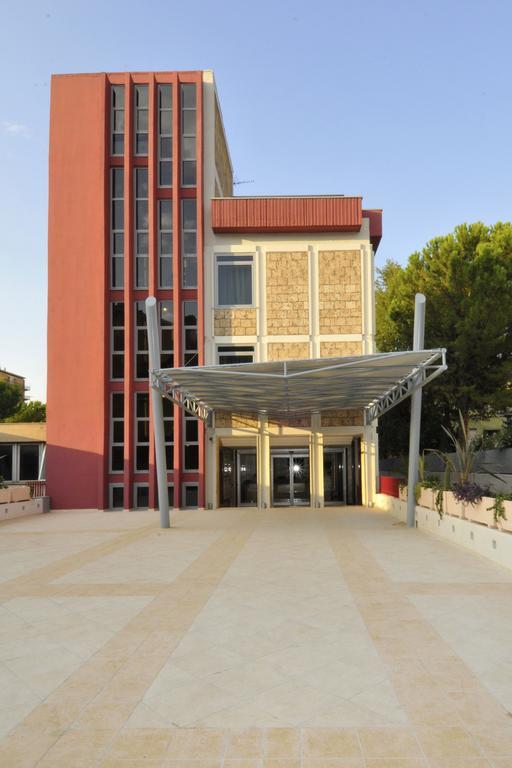 Residence Diamanterosso Terni Exterior photo